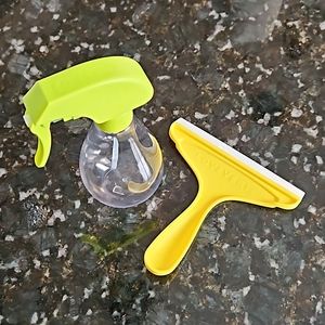 Squeaky Clean Squeegee Set from Lovevery Enthusiast Playkit months 28-30